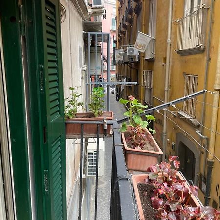 Le Suite Di Ginevra Napels Buitenkant foto