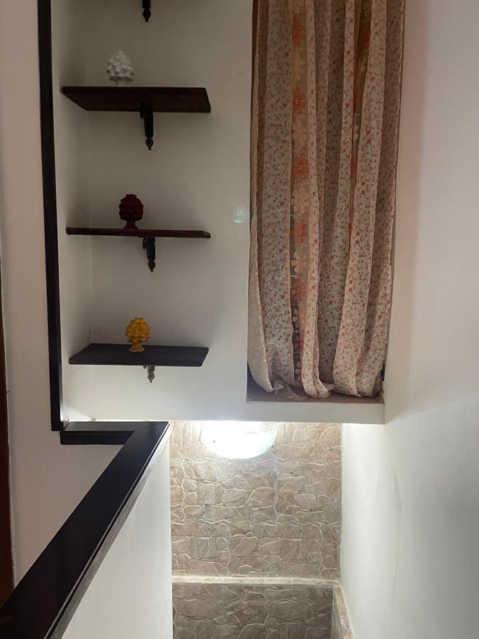 Le Suite Di Ginevra Napels Buitenkant foto