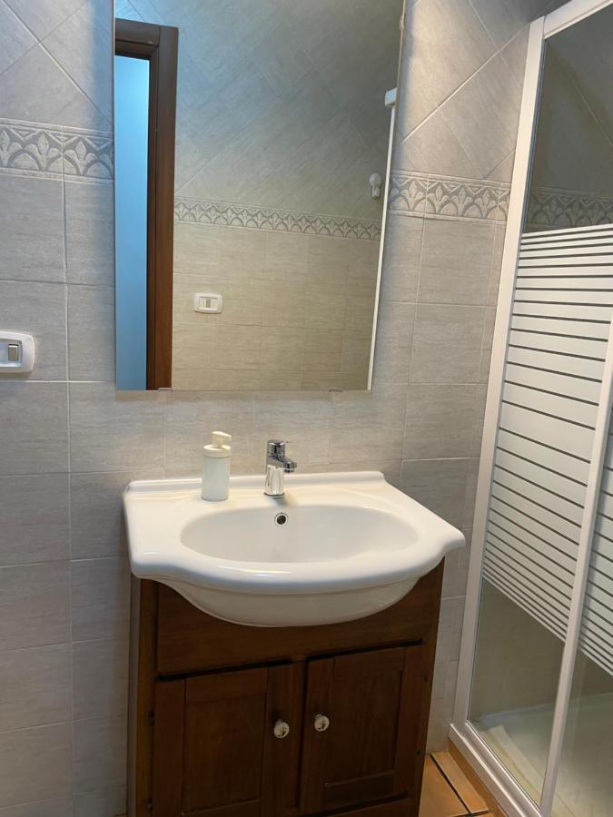 Le Suite Di Ginevra Napels Buitenkant foto